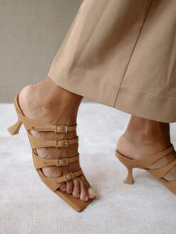 ALOHAS, Pantoletten Prickly -Schuhe Verkaufsgeschäft alohas pantolettenprickly 4 768 1024 75 7466678 4