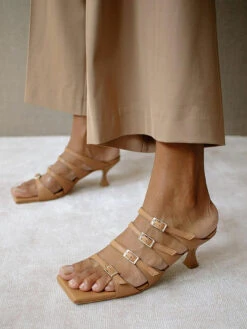 ALOHAS, Pantoletten Prickly -Schuhe Verkaufsgeschäft alohas pantolettenprickly 5 768 1024 75 7466678 5