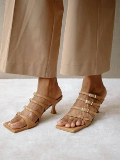 ALOHAS, Pantoletten Prickly -Schuhe Verkaufsgeschäft alohas pantolettenprickly 6 768 1024 75 7466678 6