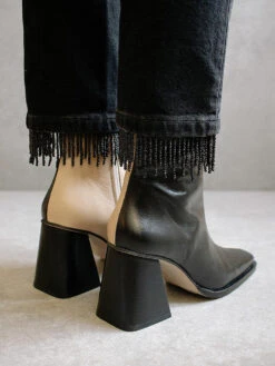 ALOHAS, Stiefelette South 9 ALOHAS, Stiefelette South -Schuhe Verkaufsgeschäft alohas stiefelettesouth 4 768 1024 75 7512011 4